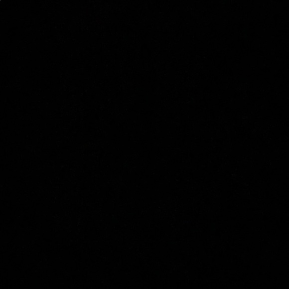 Meet your Posher, Sarah - Picture 1 of 1